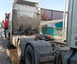 Седельный тягач Седельный тягач SITRAK c7h 2023 года б/у фото 4