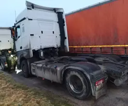 Седельный тягач Седельный тягач Mercedes-Benz Actros 2022 года б/у фото 4