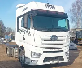 Седельный тягач Седельный тягач FAW J7 2023 года б/у