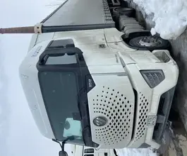 Седельный тягач Седельный тягач Foton Auman EST A 2023 года б/у фото 3