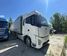 Седельный тягач Седельный тягач Foton Auman EST A 2023 года б/у фото 4
