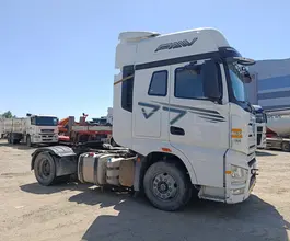 Седельный тягач Седельный тягач FAW J7 2023 года б/у фото 4