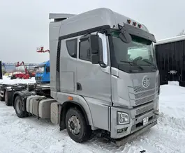 Седельный тягач Седельный тягач FAW JH6 2023 года б/у