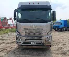 Седельный тягач Седельный тягач FAW JH6 2023 года б/у фото 3