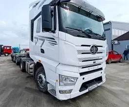Седельный тягач Седельный тягач FAW J7 2023 года б/у