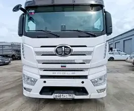 Седельный тягач Седельный тягач FAW J7 2023 года б/у фото 2