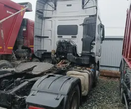 Седельный тягач Седельный тягач FAW J7 2023 года б/у фото 3