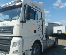 Седельный тягач Седельный тягач SITRAK c7h 2023 года б/у фото 3