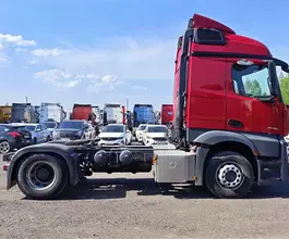 Седельный тягач Седельный тягач Mercedes-Benz Actros 2021 года б/у фото 4