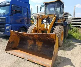 Фронтальный погрузчик SDLG LG933L 2020 года б/у