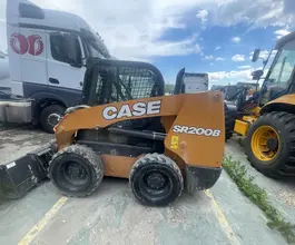 Фронтальный погрузчик Фронтальный погрузчик CASE SR200B 2022 года б/у фото 5