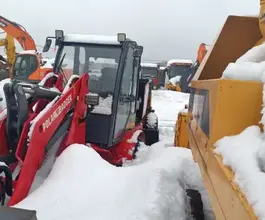 Мини-погрузчик POLAR BADGER WL50 2024 года б/у