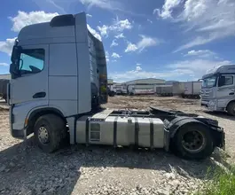 Седельный тягач Седельный тягач Shacman SX4188YY381 2023 года б/у фото 4