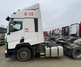 Седельный тягач Седельный тягач Renault T 2018 года б/у фото 3