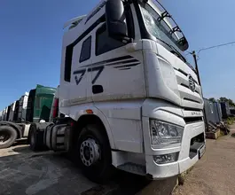 Седельный тягач Седельный тягач FAW J7 2023 года б/у