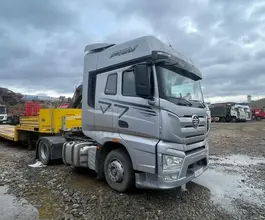 Седельный тягач Седельный тягач FAW J7 2023 года б/у