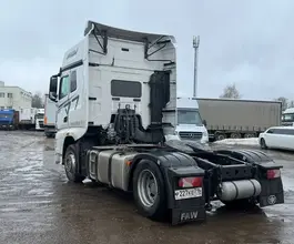 Седельный тягач Седельный тягач FAW J7 2023 года б/у фото 5