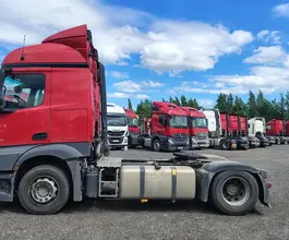 Седельный тягач Седельный тягач Mercedes-Benz Actros 2021 года б/у фото 4