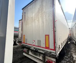 Тентованный прицеп Schmitz Cargobull SCB 2022 года б/у фото 4