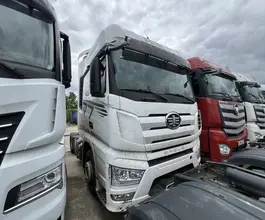 Седельный тягач Седельный тягач FAW J7 2023 года б/у фото 4