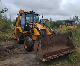 Экскаватор-погрузчик JCB 3DX 2023 года б/у