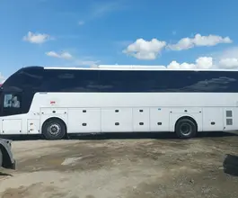 Междугородний автобус ZHONGTONG LCK6127H 2023 года б/у фото 4