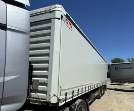 Тентованный полуприцеп CIMC SX03 2023 года б/у