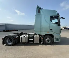 Седельный тягач Dongfeng DFH4180 2023 года б/у фото 4