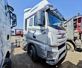 Седельный тягач Седельный тягач FAW J7 2023 года б/у фото 4