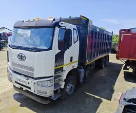 Самосвал  FAW J6 2023 года б/у