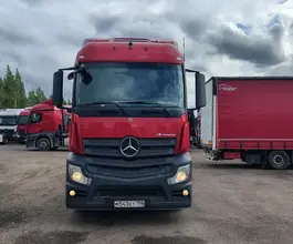 Седельный тягач Mercedes-Benz Actros 2021 года б/у фото 3