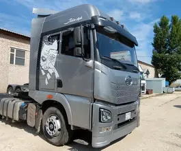 Седельный тягач FAW JH6 2023 года б/у фото 4