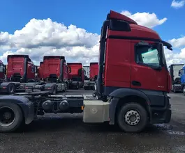 Седельный тягач Седельный тягач Mercedes-Benz Actros 2021 года б/у фото 4
