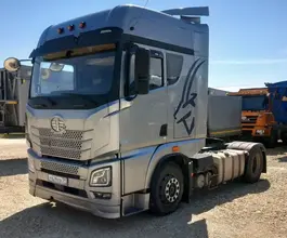 Седельный тягач FAW JH6 2023 года б/у