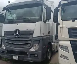 Седельный тягач Mercedes-Benz Actros 2023 года б/у