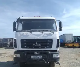 Седельный тягач МАЗ 643228 2022 года б/у фото 3