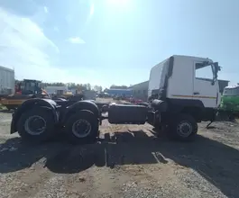 Седельный тягач МАЗ 643228 2022 года б/у фото 5
