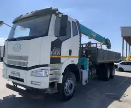 FAW J6 с КМУ  2022 года б/у