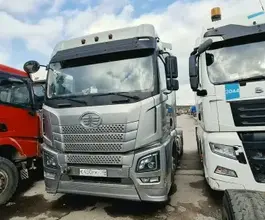 Седельный тягач Седельный тягач FAW JH6 2023 года б/у