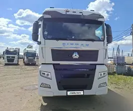 Седельный тягач Седельный тягач SITRAK c7h 2022 года б/у фото 5