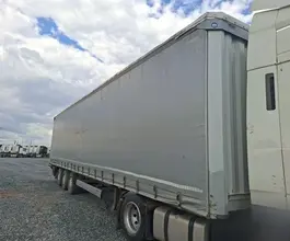 Тентованный полуприцеп Krone SD 2020 года б/у