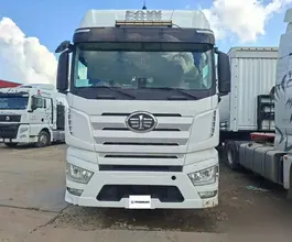 Седельный тягач Седельный тягач FAW J7 2023 года б/у фото 2