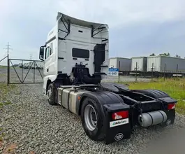Седельный тягач Седельный тягач FAW J7 2023 года новый фото 5