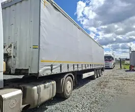 Тентованный полуприцеп Krone SD 2020 года новый фото 3