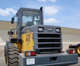 Погрузчик фронтальный YTO ZL30-II, г/п 3000 кг, объем ковша 1,7 м.куб  новый фото 3
