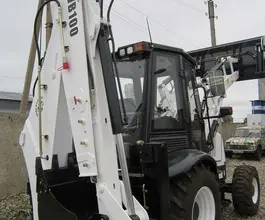 Экскаватор-погрузчик Forway-Полярная Росомаха WB100 двигатель Deutz  новый фото 3