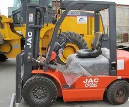 Вилочный погрузчик JAC CPCD25, грузоподъемность 2500 кг, дизельный/бензиновый двигатель  новый