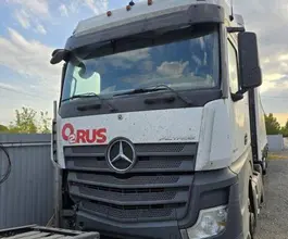 Седельный тягач Mercedes-Benz Actros 2021 года б/у