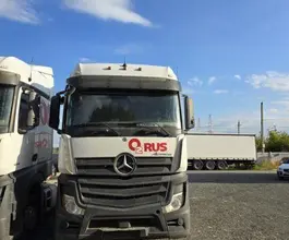 Седельный тягач Mercedes-Benz Actros 2021 года б/у