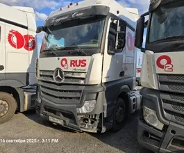 Седельный тягач Mercedes-Benz Actros 2021 года б/у